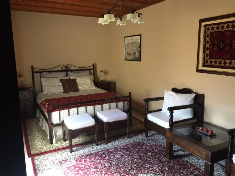 The Knight And The Pomegranate - Luxury Medieval Villa Rhodes City Exterior foto